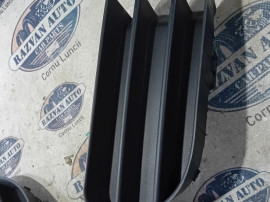 Grila proiector stanga Renault Megane