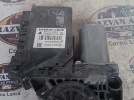 Motoras macara stanga fata Seat Exeo 2010