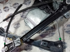 Macara geam dreapta fata Volkswagen Golf 5 2008
