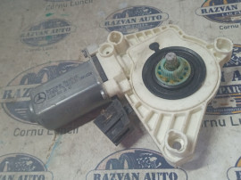Motoras macara dreapta spate Mercedes B-Class