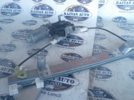 Macara geam stanga spate Nissan Qashqai 2011