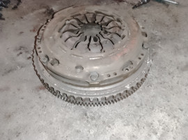 Kit ambreiaj 6+1 masa dubla Nissan Qashqai 1.2 Benzina 2015