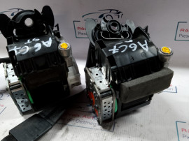 Set Centuri fata cu capsa Audi A6 C7 2012