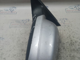 Oglinda stanga incompletă Volkswagen Passat B5 2004