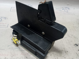 Broasca stanga spate Dacia Sandero 2016