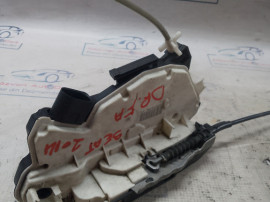 Broasca dreapta fata Seat Leon 2014