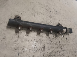 Rampa injectie Opel Antara 2.2 2011