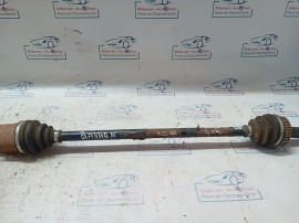 Planetara dreapta spate Nissan Qashqai 2011