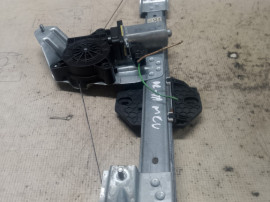 Macara geam dreapta fata Dacia Logan Mcv 2014