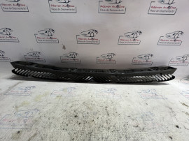 Suport central bara spate Volkswagen Passat B8 Berlina 2015