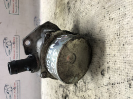 Pompa vacuum Dacia Duster 1.5 Motorina 2015