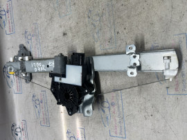 Macara geam dreapta fata Nissan Juke 2021