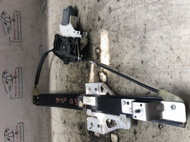 Macara geam stanga fata Audi Q3 2012