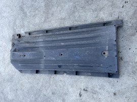 Scut lateral stanga Suzuki SX4 1.6 2014