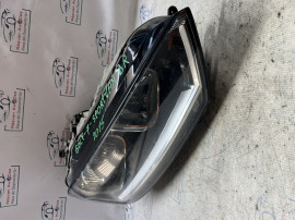 Far Dreapta Halogen Volkswagen Sportsvan 2014