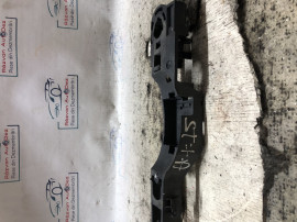 Suport m&acirc;ner exterior stanga fata Renault Laguna 2010