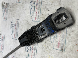 Suport m&acirc;ner exterior stanga fata Skoda Superb 2 2012