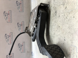 Pedala ambreiaj Volkswagen Crafter 1.9 Motorina 2008