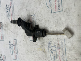 Pompa ambreiaj Volkswagen Passat B5 2005