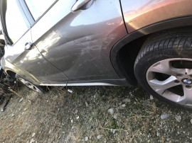 Prag stanga tabla BMW X1 2010