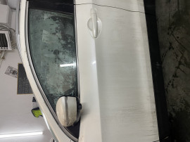 Usa stanga fata Nissan Qashqai 1.2 Benzina 2015