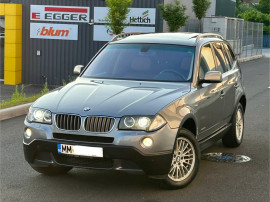 BMW X3 - 4x4 - 2009 - DSG