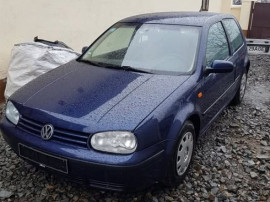 Dezmembrez VW Golf 4
