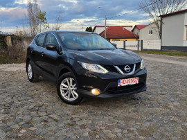 Nissan Qashqai/2015/1,5 DCI/110 CP/Clima/Navi/Pilot/Camera/Leduri