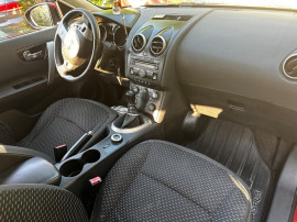 Auto Nissan Qashqai