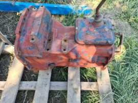 Cutie Viteza Tractor Fiat445