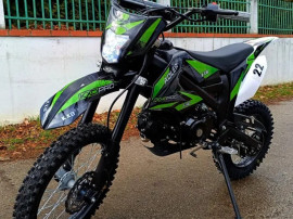 Moto cross 140 cc