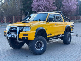 Mitsubishi L200 MONSTER TRUCK An 2003 Full Kit de &icirc;nălțare