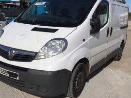 Decupaje caroserie elemente de caroserie Opel Vivaro 2.0CDTI