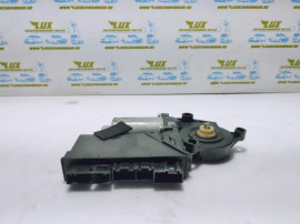 Motoras macara drepata fata 0130821764 Volkswagen VW Touareg generatia
