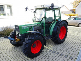 Tractor Fendt 260 S 4x4 60 CP 10300 Ore