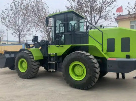 Incarcator frontal electric NOU