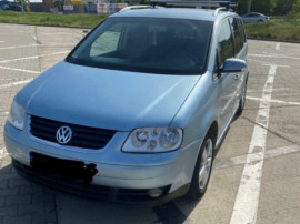 Vw touran 2.0tdi,140 cai