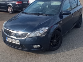 Kia cee'd 2010 benzina+gpl+4 roti iarna