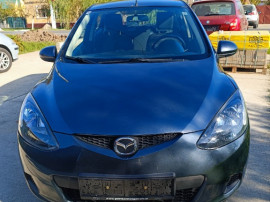 Mazda 2 an 2008 benzina 1.3 klima distribuție lanț