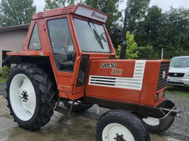 Tractor FIAT Agri 580