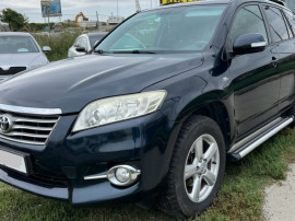 Toyota RAV 4 an 2011 Automat 2.2 Diesel 150cp 4x4