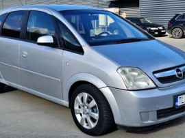 Opel Meriva an 2008 1.6 benzina 16v Climatronic