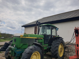 Tractor John Deere 4755