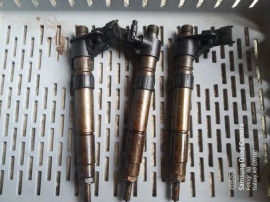 Injector Freelander 2, 2.2 euro 4 cod 9659229180 Ford Peugeot boxer