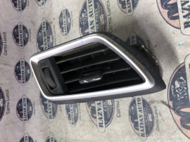 Grila ventilatie dreapta Nissan Qashqai 2014