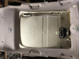 Plafon material cu panorama Peugeot 3008 2012