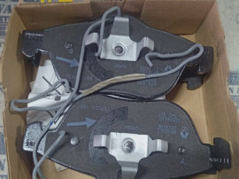 Placute fata Renault Laguna