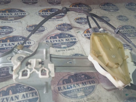 Macara geam dreapta spate Renault Megane 3