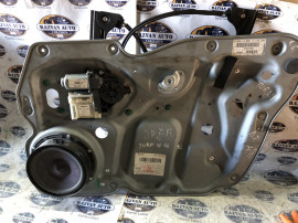 Macara geam dreapta fata Volkswagen Touran 2008