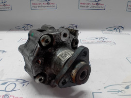 Pompa servodirectie Porsche Cayenne 2011